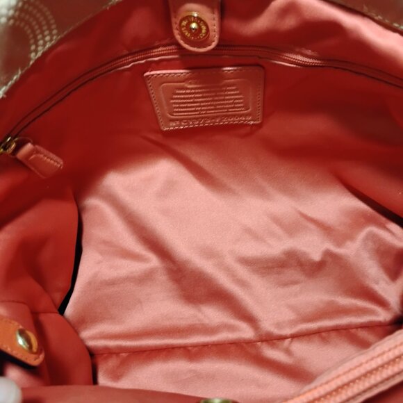 Coach Ashley Signature Opt Art - Picture 9 of 12